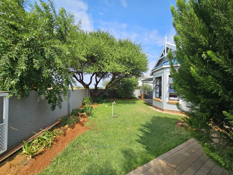3 Bedroom Property for Sale in Camelot Northern Cape